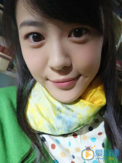李金铭生活照 李金铭高清写真_李金铭高清剧照