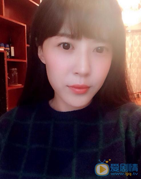 李金铭生活照 李金铭高清写真_李金铭高清剧照