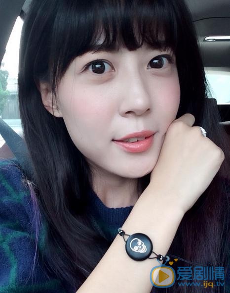李金铭生活照 李金铭高清写真_李金铭高清剧照