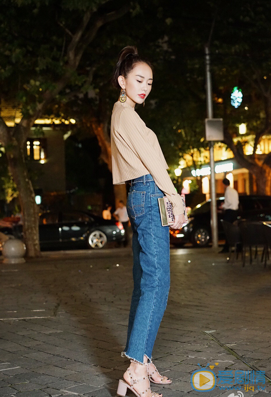 孙耀琦街拍写真 孙耀琦高清写真_孙耀琦高清剧照