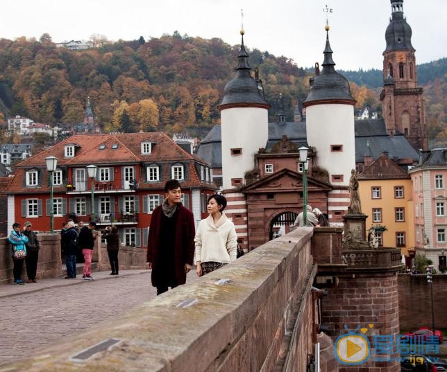 佘诗曼《爱情来的时候》剧照 佘诗曼高清写真_佘诗曼高清剧照