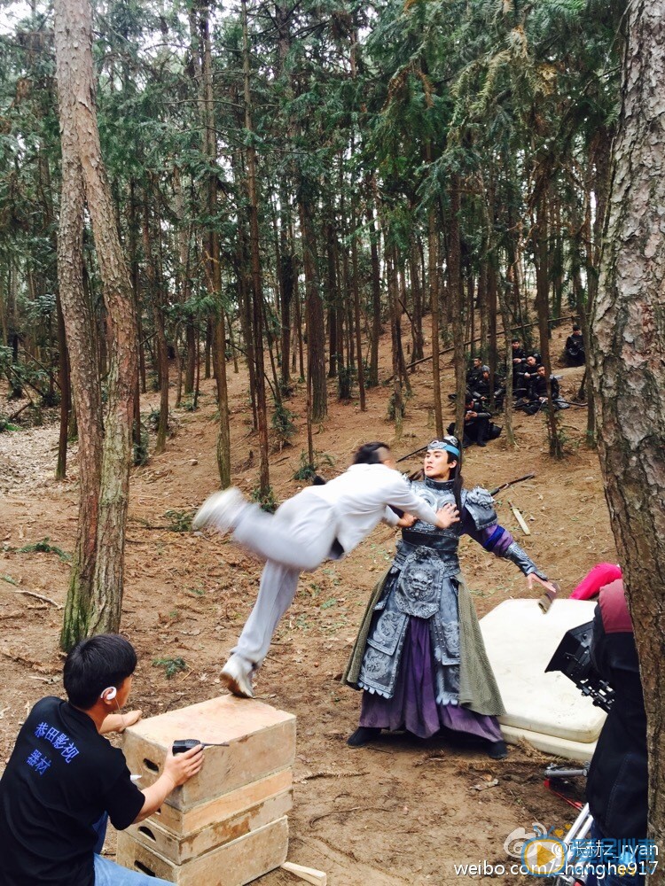 张赫片场照 张赫高清写真_张赫高清剧照