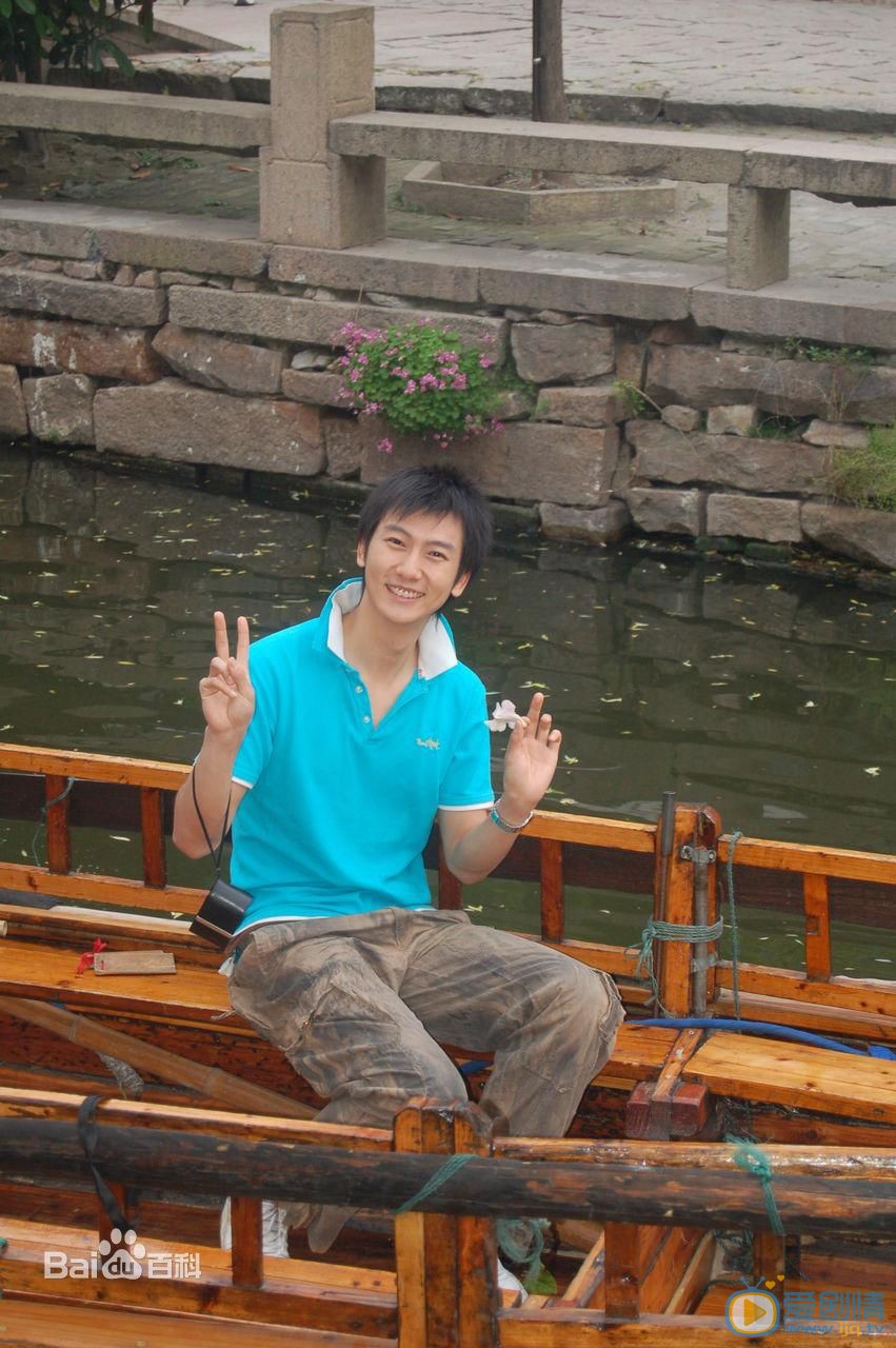 王若麟早期青涩写真 王若麟高清写真_王若麟高清剧照