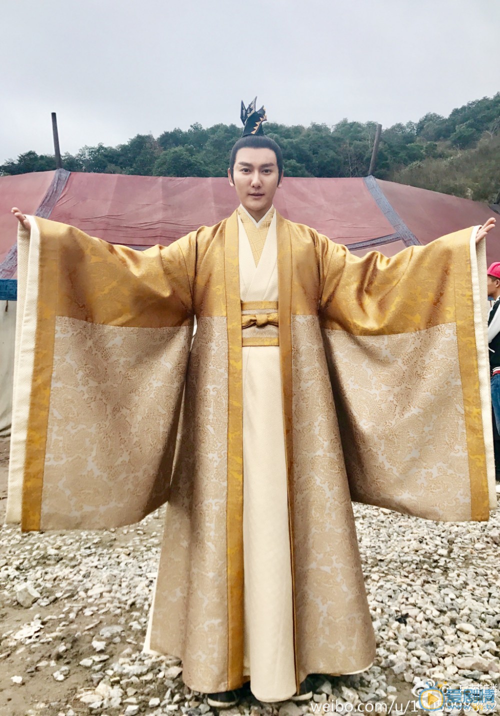 王若麟片场照 王若麟高清写真_王若麟高清剧照