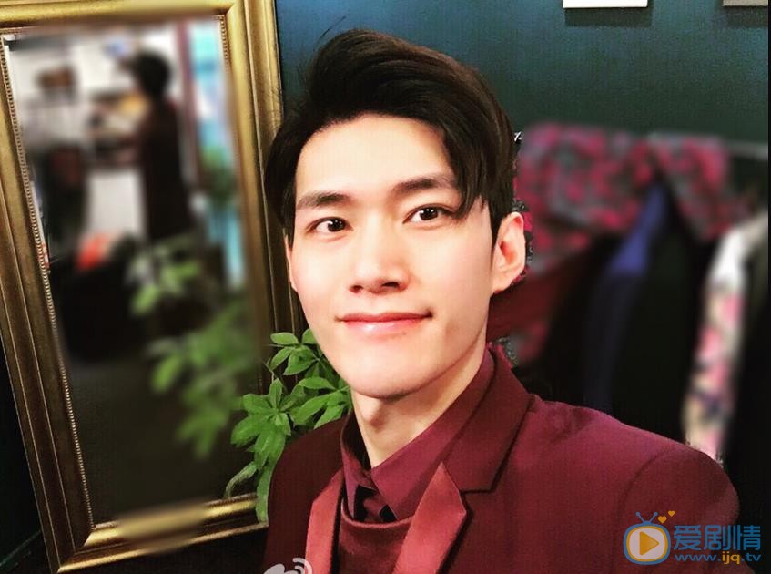 李恩晟生活照 李恩晟高清写真_李恩晟高清剧照
