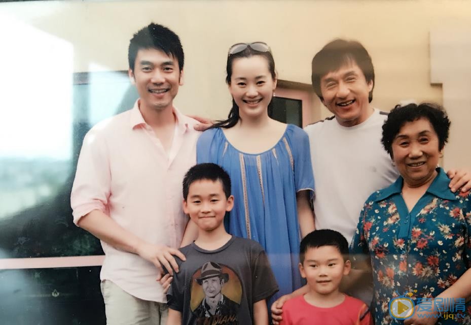 林依轮全家福 林依轮高清写真_林依轮高清剧照