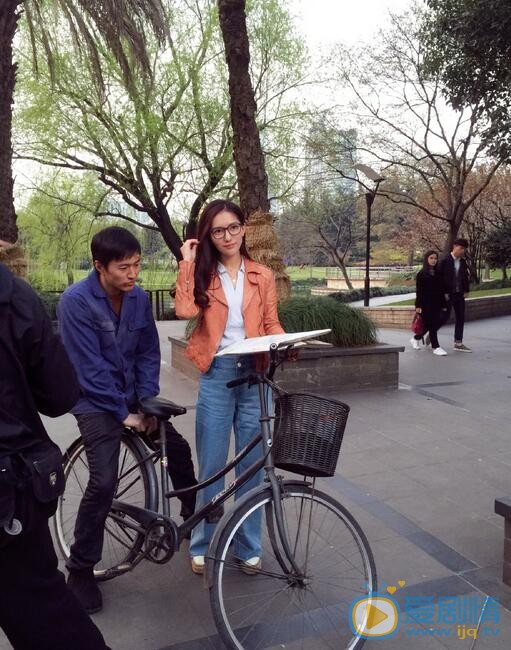 王姿允《陈二狗的妖孽人生》照 王姿允高清写真_王姿允高清剧照
