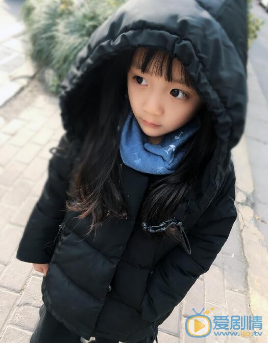 冯雪雅生活照 冯雪雅高清写真_冯雪雅高清剧照