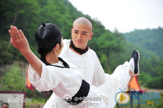 杨子《盖世英雄方世玉》剧照 杨子高清写真_杨子高清剧照