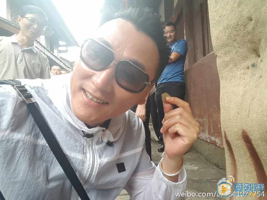 刘小锋生活照 刘小锋高清写真_刘小锋高清剧照