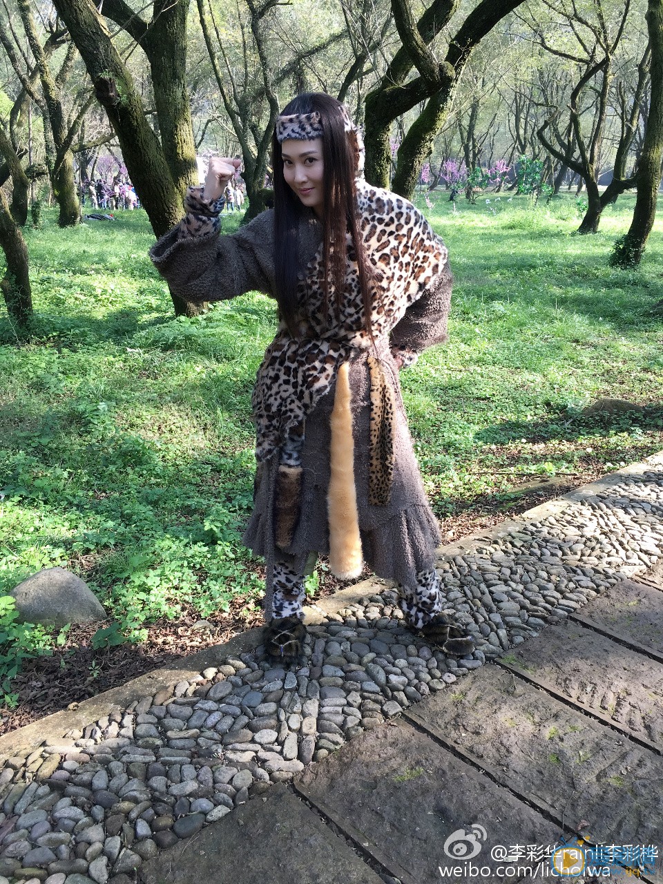 李彩桦片场照 李彩桦高清写真_李彩桦高清剧照