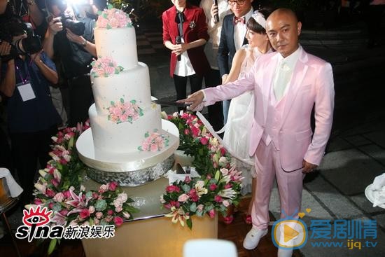 张卫健结婚照 张卫健高清写真_张卫健高清剧照