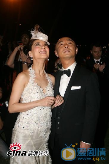张卫健结婚照 张卫健高清写真_张卫健高清剧照