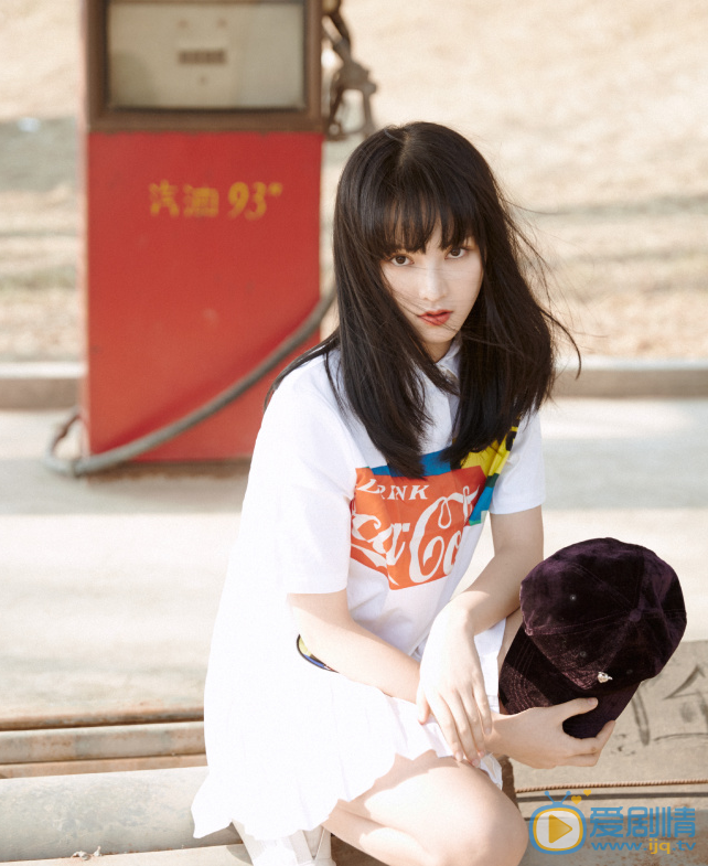 黄灿灿街拍写真 黄灿灿高清写真_黄灿灿高清剧照