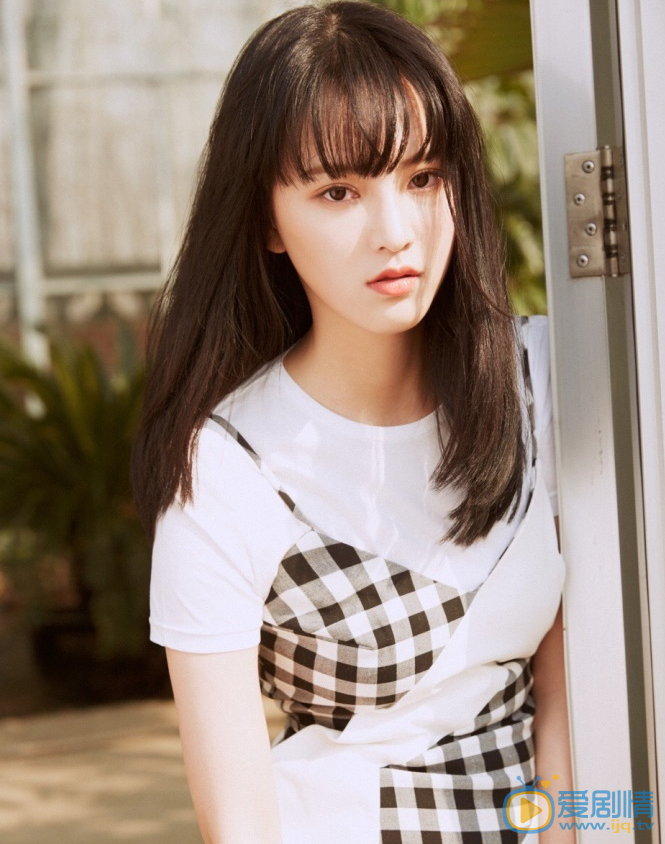 黄灿灿生活美照 黄灿灿高清写真_黄灿灿高清剧照