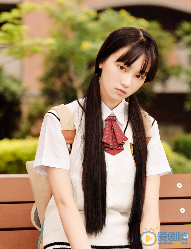 黄灿灿《半熟少女》剧照 黄灿灿高清写真_黄灿灿高清剧照