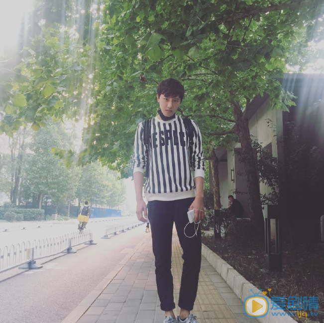 杨逸飞生活照 杨逸飞高清写真_杨逸飞高清剧照