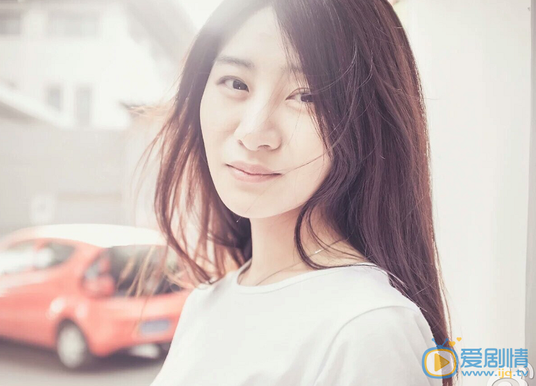 殷果儿文艺写真 殷果儿高清写真_殷果儿高清剧照