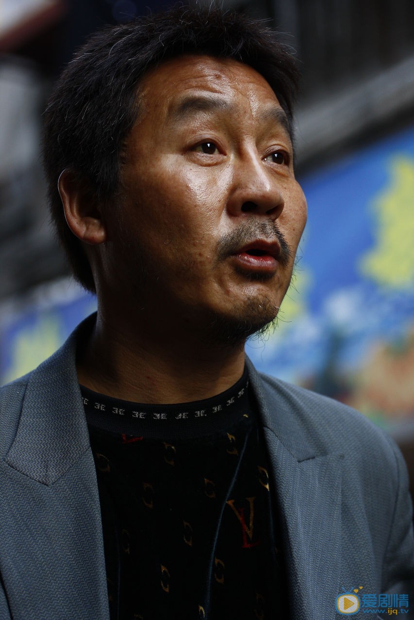 马少骅《外乡人》剧照 马少骅高清写真_马少骅高清剧照
