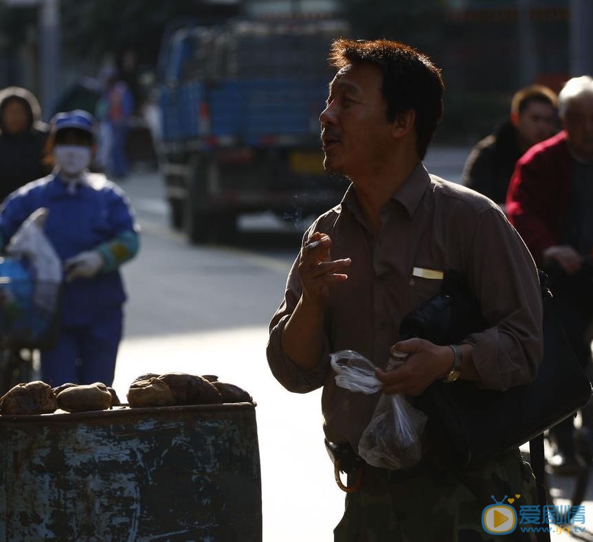 马少骅《外乡人》剧照 马少骅高清写真_马少骅高清剧照