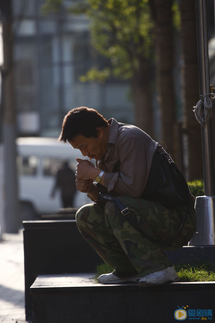马少骅《外乡人》剧照 马少骅高清写真_马少骅高清剧照