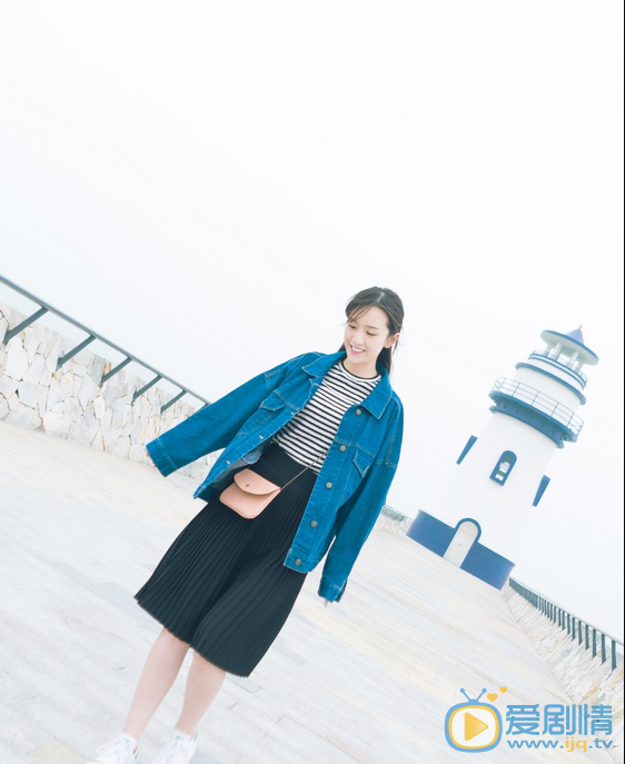 晁然街拍照 晁然高清写真_晁然高清剧照