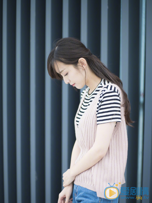 晁然街拍照 晁然高清写真_晁然高清剧照