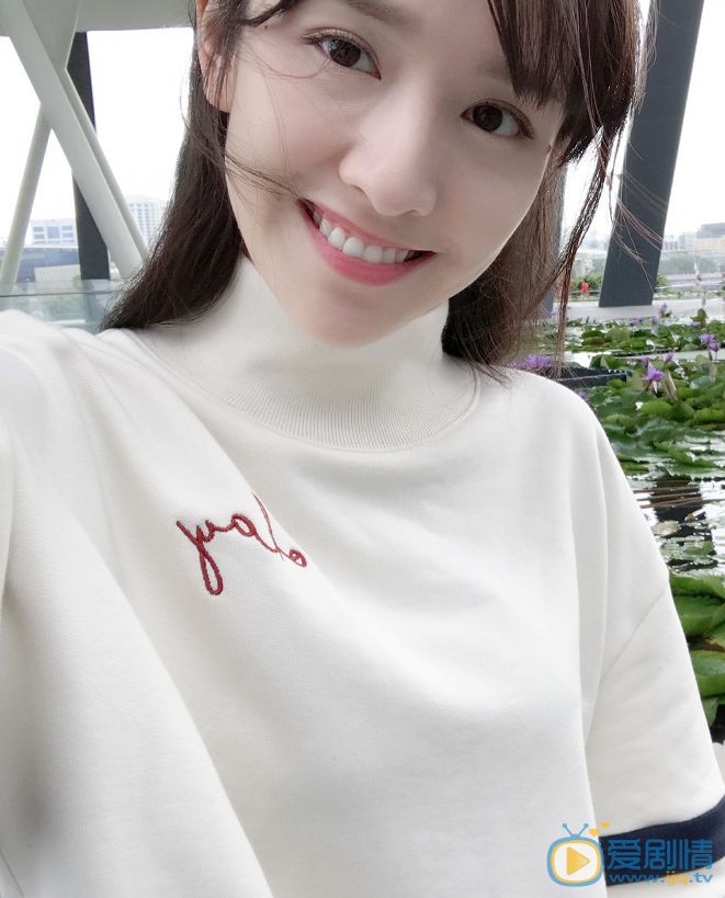 晁然生活照 晁然高清写真_晁然高清剧照