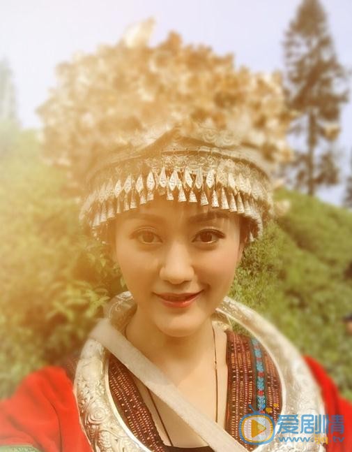 郑心潼旅游照 郑心潼高清写真_郑心潼高清剧照