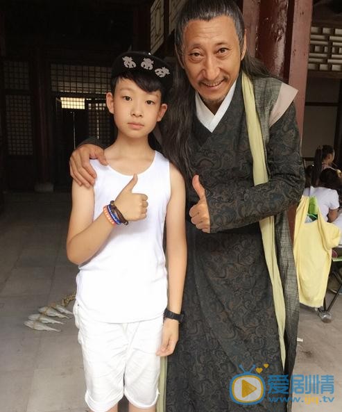 陈喆伦明星合照 陈喆伦高清写真_陈喆伦高清剧照