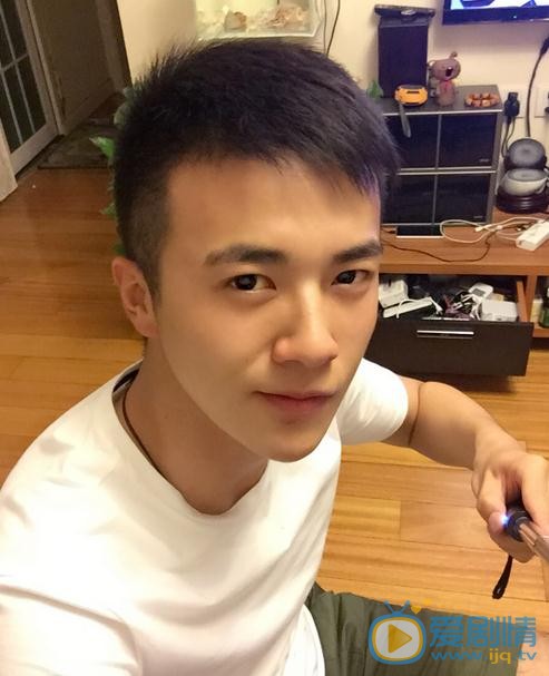 高玉玺生活照 高玉玺高清写真_高玉玺高清剧照
