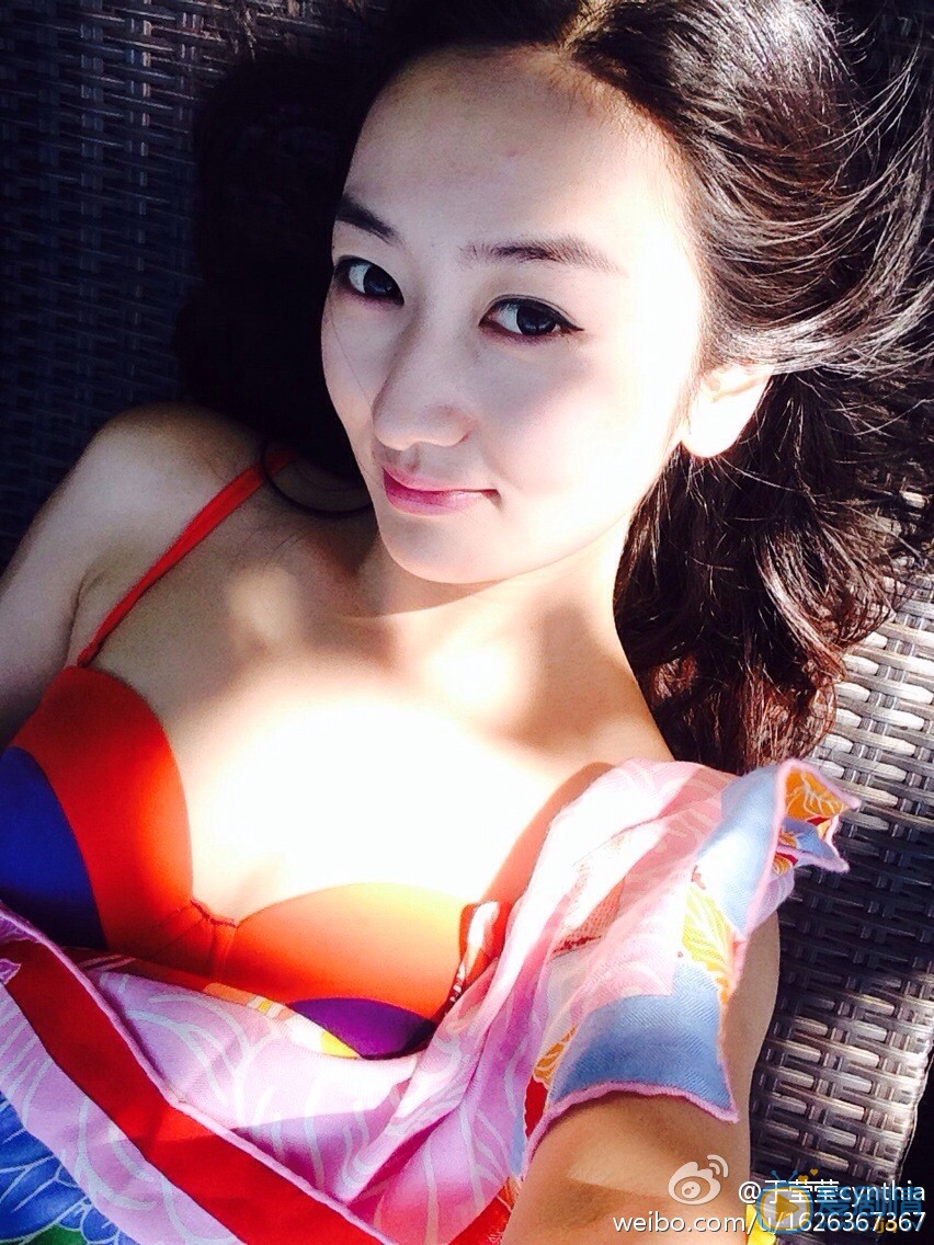 于莹莹生活照 于莹莹高清写真_于莹莹高清剧照