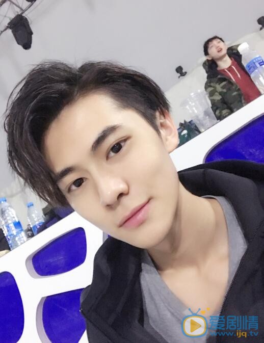 梁译木自拍照 梁译木高清写真_梁译木高清剧照