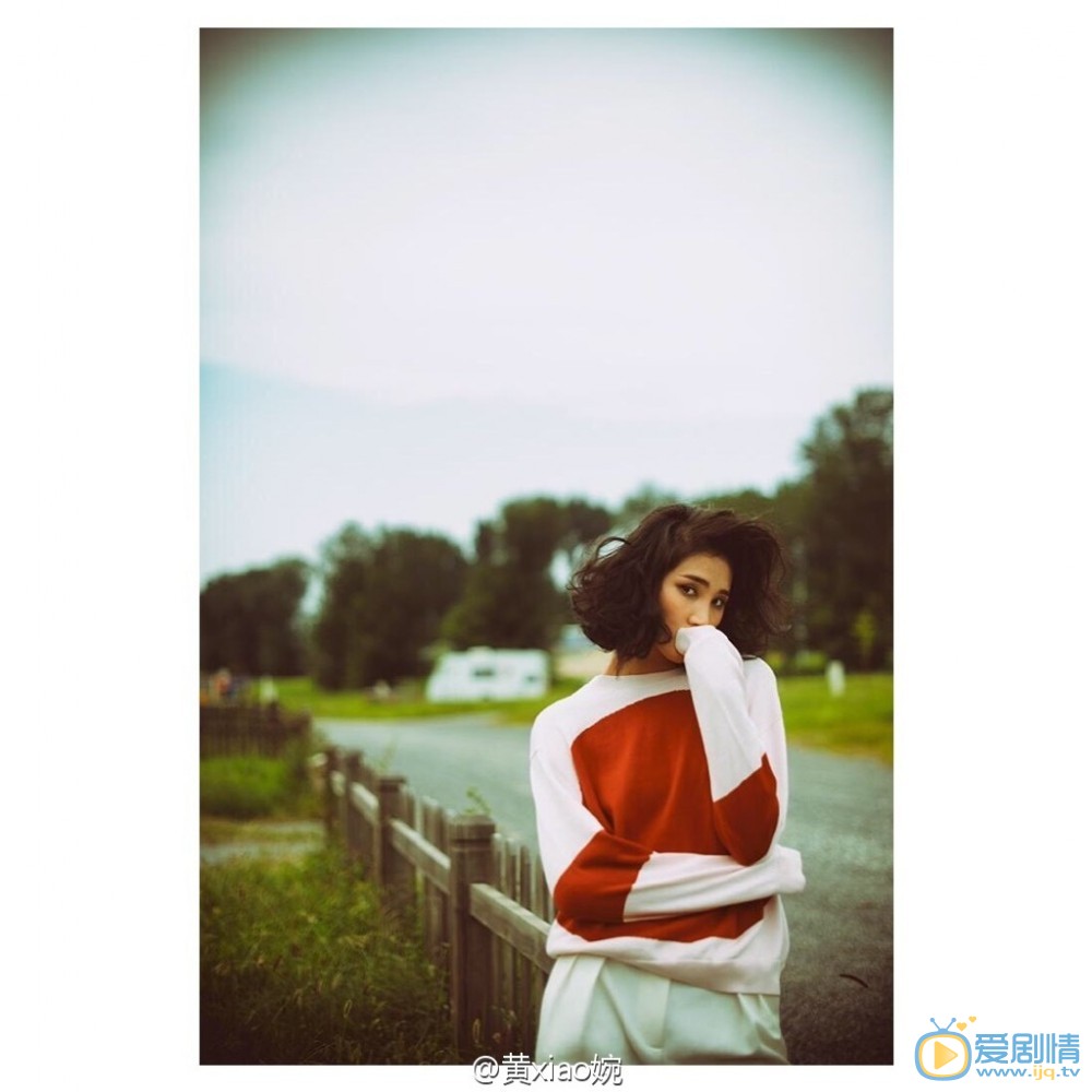 黄晓婉时尚街拍写真 黄晓婉高清写真_黄晓婉高清剧照