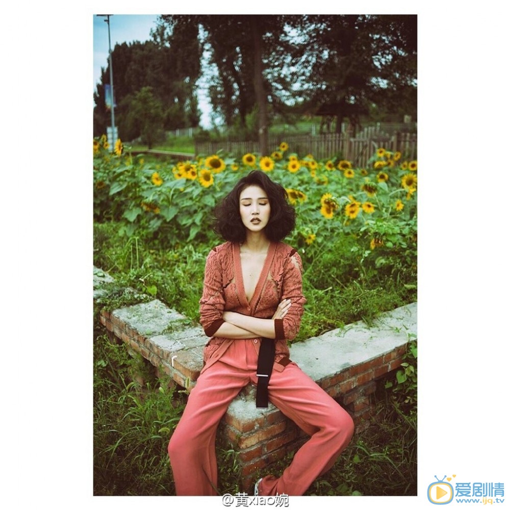 黄晓婉时尚街拍写真 黄晓婉高清写真_黄晓婉高清剧照