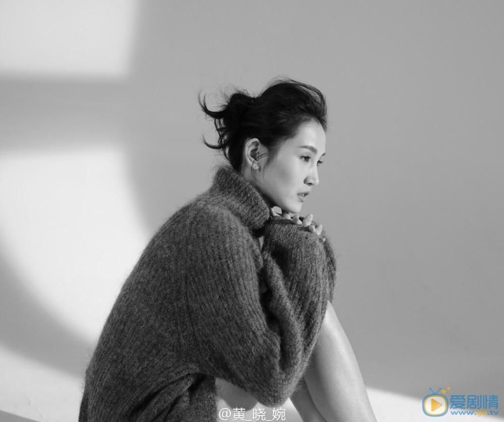 黄晓婉黑白大片 黄晓婉高清写真_黄晓婉高清剧照