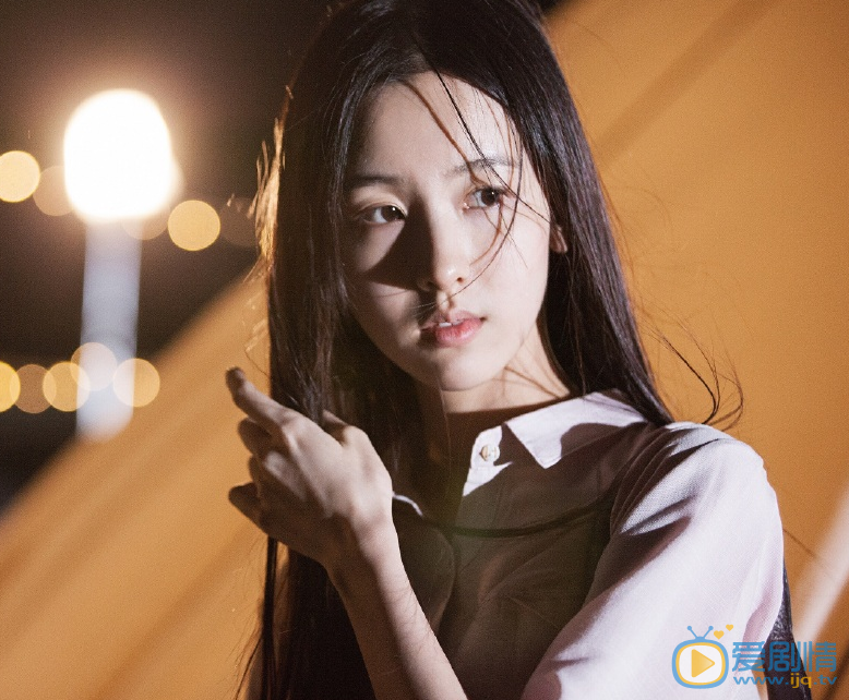 陈都灵清纯照 陈都灵高清写真_陈都灵高清剧照