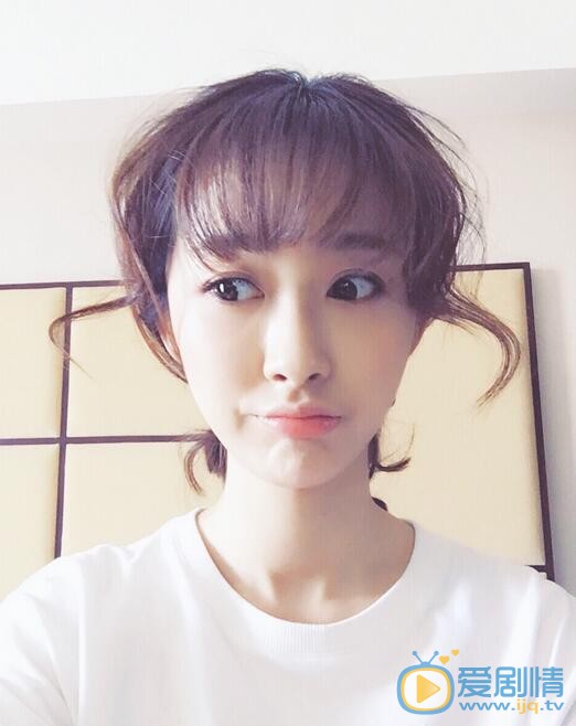 迟宁宁毕业照、早期照 迟宁宁高清写真_迟宁宁高清剧照