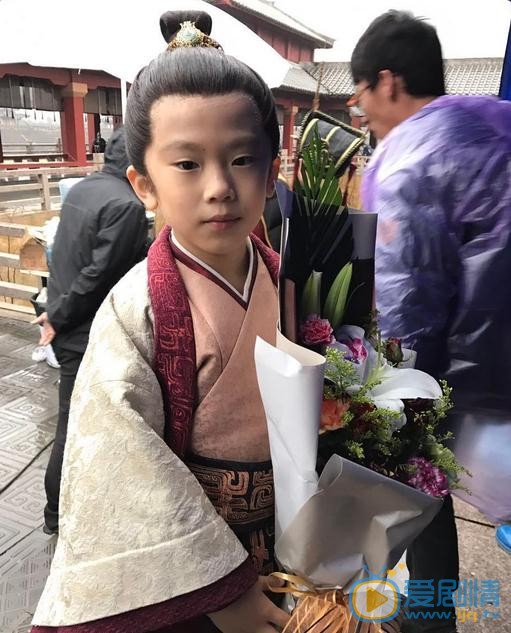 盛梓航明星合照 盛梓航高清写真_盛梓航高清剧照