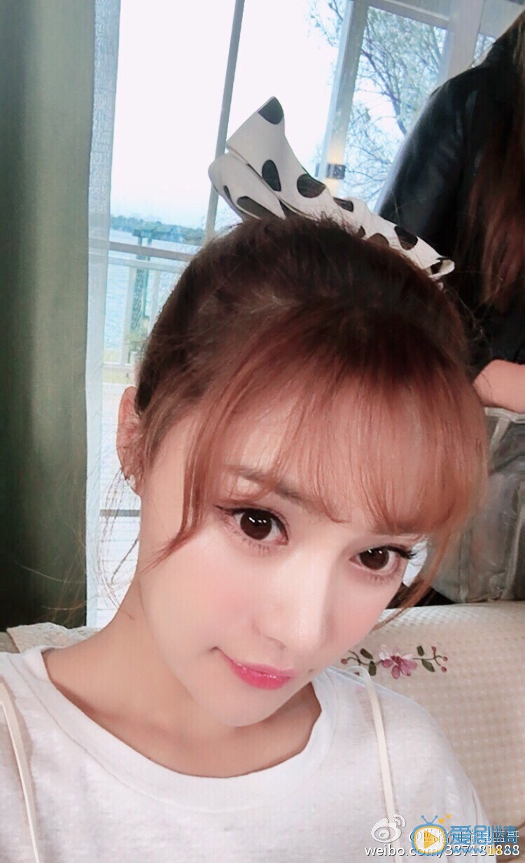 蓝格生活照 蓝格高清写真_蓝格高清剧照
