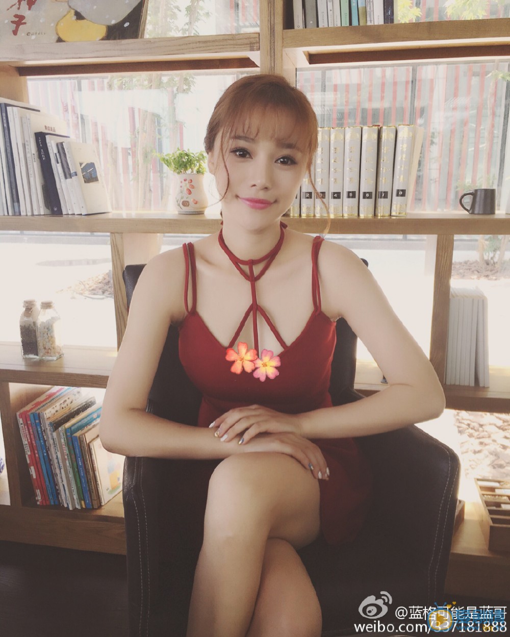 蓝格妩媚性感写真 蓝格高清写真_蓝格高清剧照