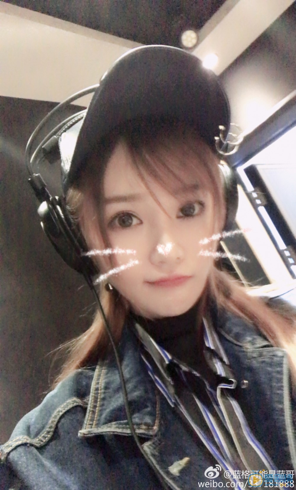 蓝格卖萌照 蓝格高清写真_蓝格高清剧照