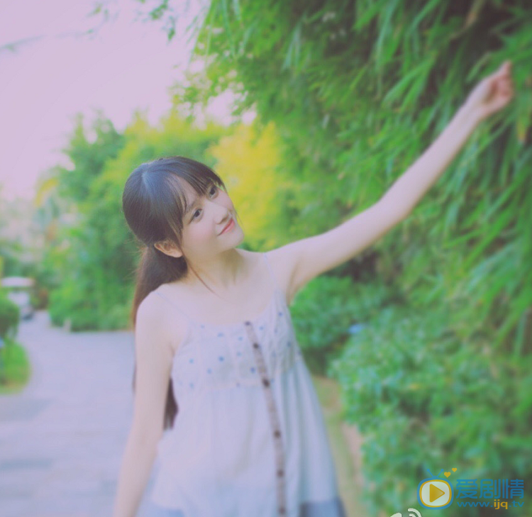 李墨之清纯写真 李墨之高清写真_李墨之高清剧照