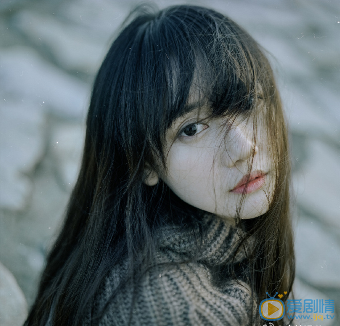 李墨之海边写真 李墨之高清写真_李墨之高清剧照