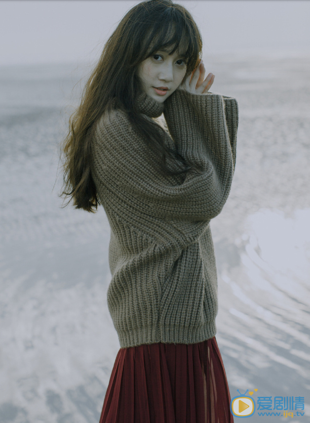 李墨之海边写真 李墨之高清写真_李墨之高清剧照