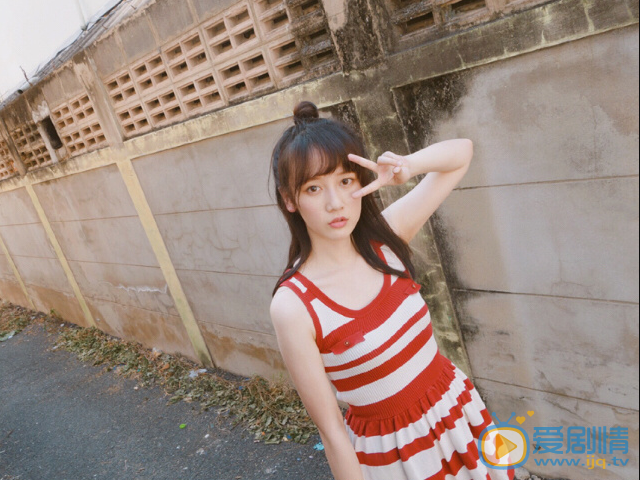 李墨之街拍照 李墨之高清写真_李墨之高清剧照