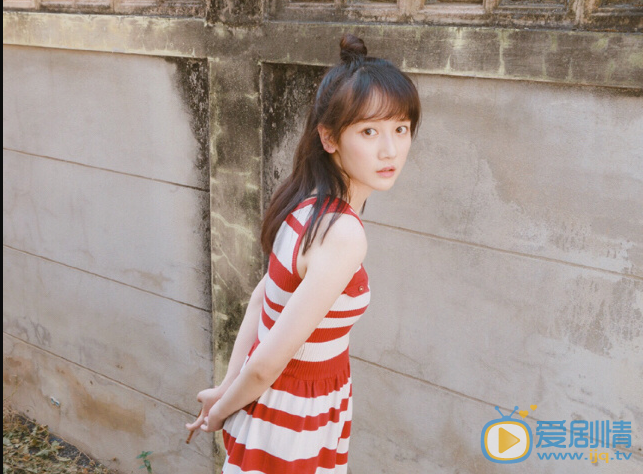 李墨之街拍照 李墨之高清写真_李墨之高清剧照