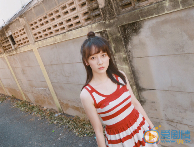 李墨之街拍照 李墨之高清写真_李墨之高清剧照