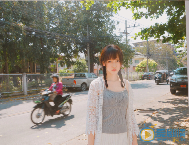 李墨之街拍照 李墨之高清写真_李墨之高清剧照