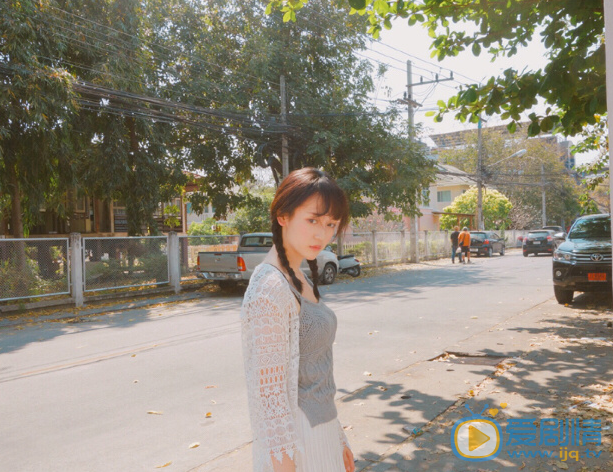 李墨之街拍照 李墨之高清写真_李墨之高清剧照